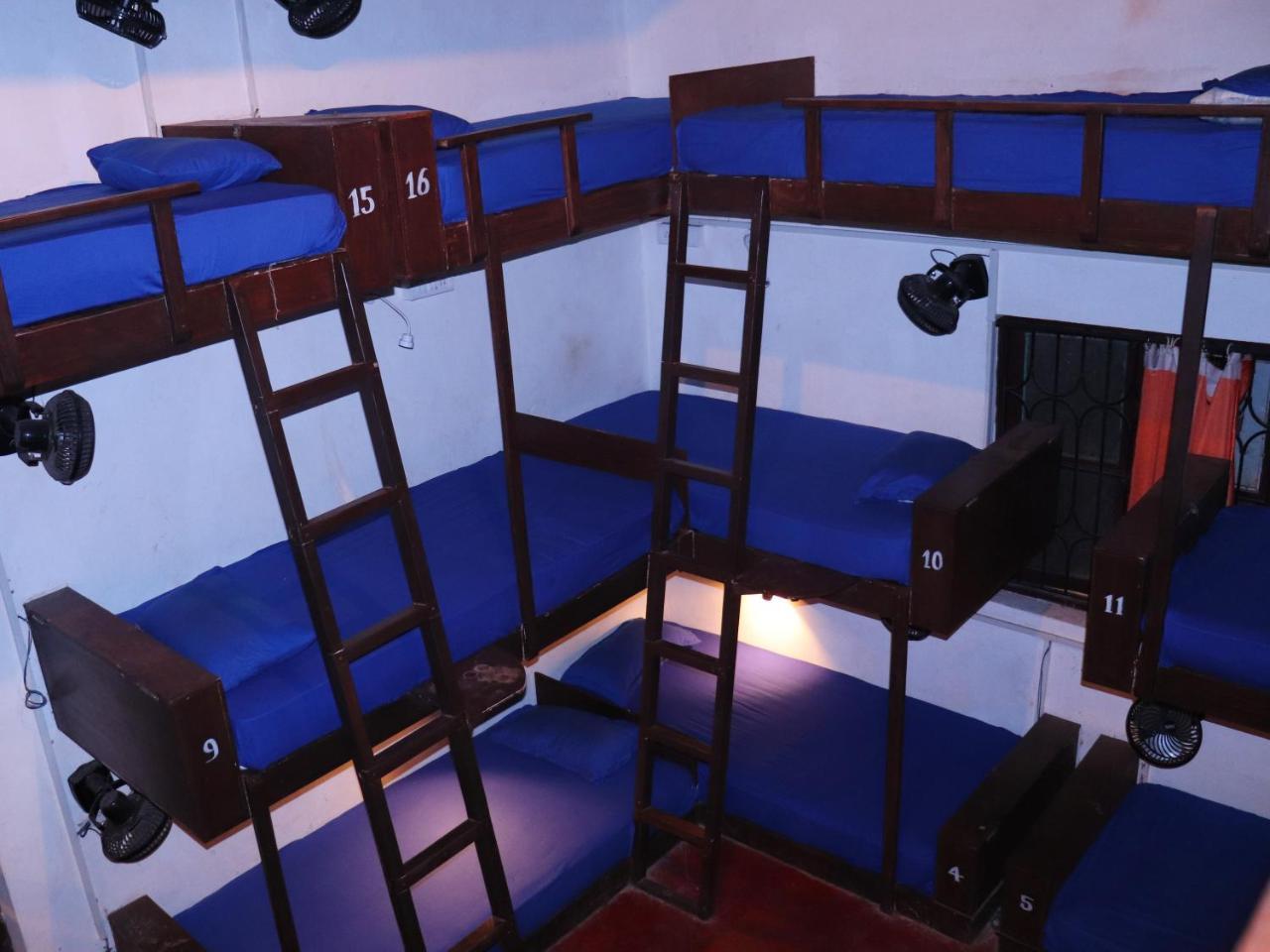 That Crazy Hostel Anjuna Bagian luar foto