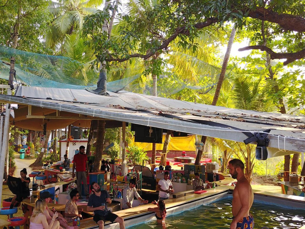 That Crazy Hostel Anjuna Bagian luar foto